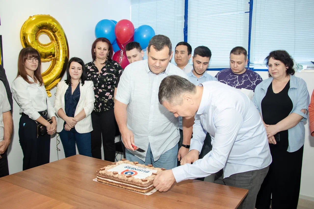«Business Automatization» переехал в новый офис и уже отметил в новом офисе свое 9 летие